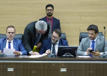 Alex Redano solicita mutirão para emissão da nova Carteira de Identidade Nacional em Cacoal