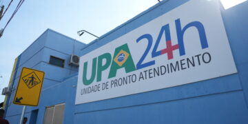 URGENTE: Jovem é baleado durante ataque em boca de fumo na zona leste