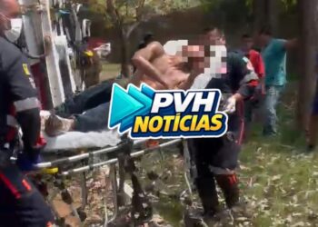 URGENTE: Homem é esfaqueado e espancado após tentar roubar venezuelano no Embratel