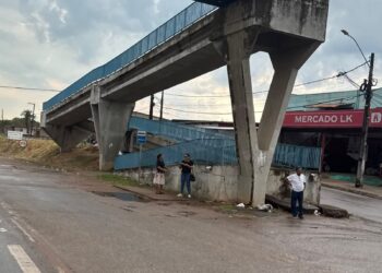 Vereador Edimilson Dourado cobra instalação de nova parada de ônibus na BR-364 após queda de estrutura