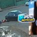 VÍDEO: Mulher passou mal e morreu após ser derrubada da moto por carro na zona leste