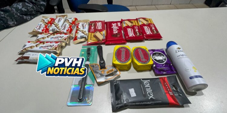 QUADRILHA: Adolescentes são apreendidos após furto em farmácia na zona sul