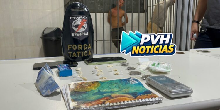 INSISTENTES: Boca de fumo fechada há dez dias reabre e PM prende dupla com drogas na zona leste