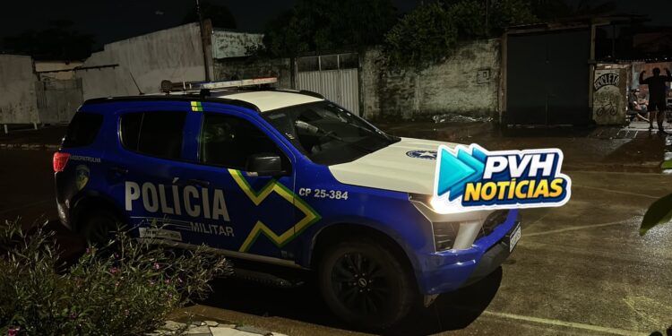 MAL SÚBITO: Homem passa mal e morre em calçada de residência em Porto Velho