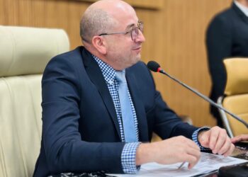 Vereador Gedeão Negreiros solicita revitalização urgente de estradas no Reassentamento Morrinhos