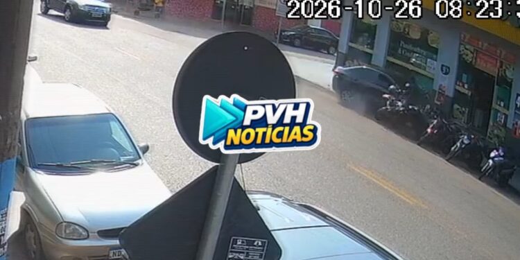 VÍDEO: Grave acidente com 10 veículos é registrado na Calama em Porto Velho