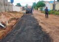 Serviço de tapa buracos é realizado no bairro Castanheira a pedido do vereador Edimilson Dourado
