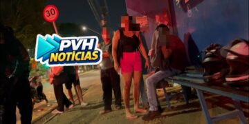 URGENTE: Jovem é espancado após reagir roubo em parada de ônibus na frente do Shopping