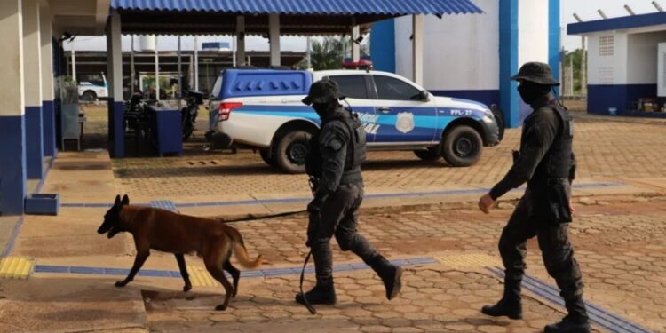 Polícia Penal intensifica revistas e reforça segurança nas unidades prisionais de Rondônia