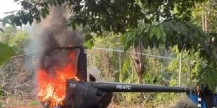 Helicóptero vindo da Venezuela é interceptado e destruído após ação da FAB