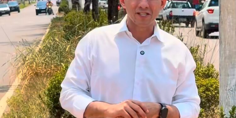Pedro Geovar acompanha avanço do asfalto no Cidade Nova