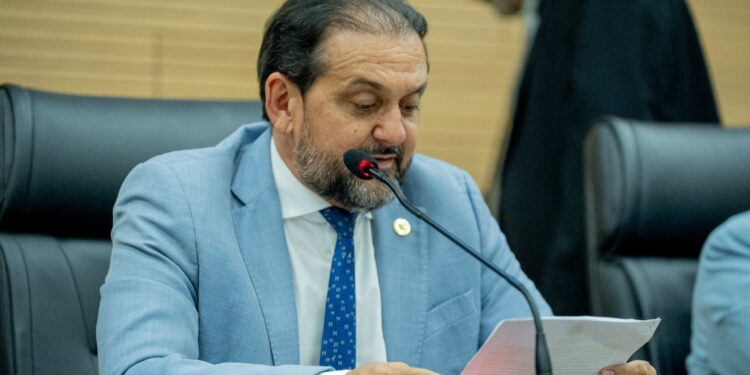 Deputado Laerte Gomes destaca união política, homenageia o pai e defende avanços para Rondônia