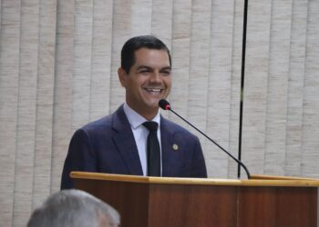 Cássio Gois participa da sessão ordinária da Câmara de Espigão do Oeste