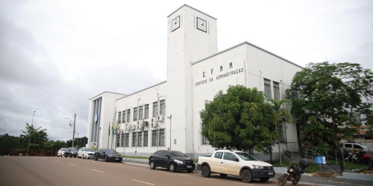 Prefeitura abre inscrições para concursos da Saúde e Educação em Porto Velho